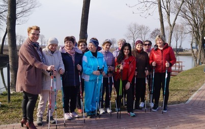 Zdjęcie do Bądź aktywny, zajęcia z nordic walking